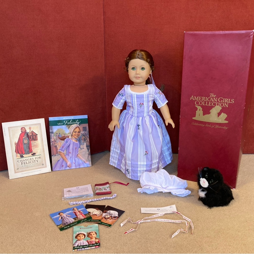 RETIRED American Girl doll Felicity Merriman Pleasant Company head w accessories